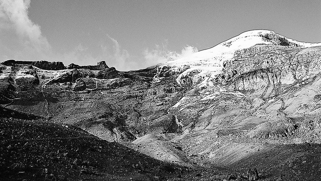 El Castill on left, Falso Cumbre on right